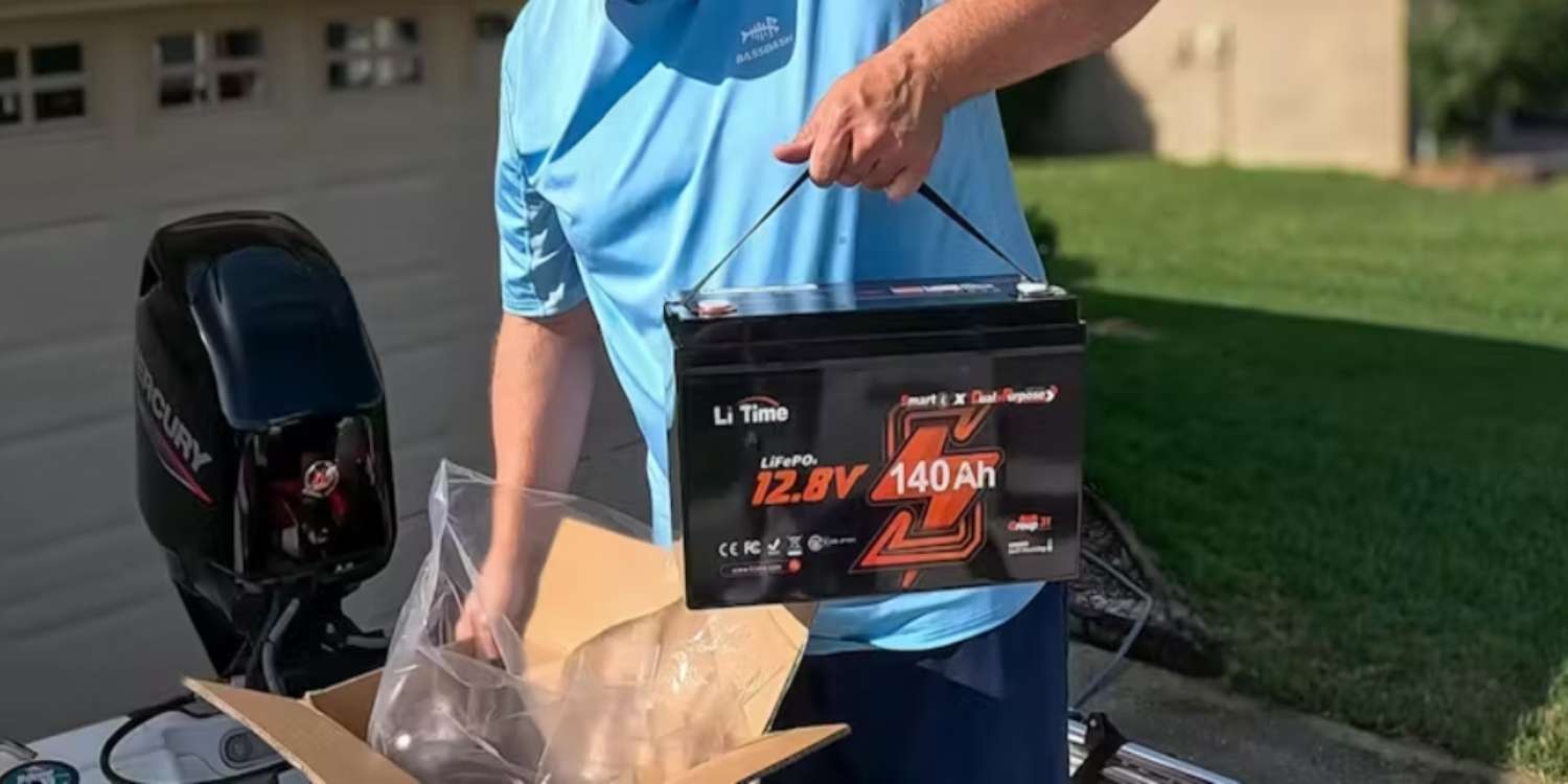 Choosing the Best Marine Starting Battery: CCA vs. MCA