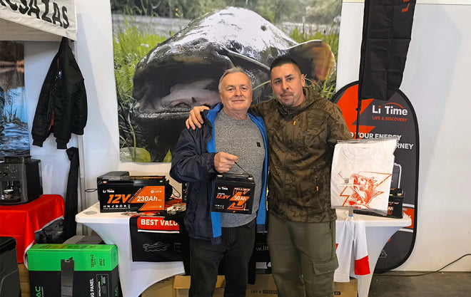 the attendee holding a litime prize battery and t-shirt at the Hungarian Fishing Expo